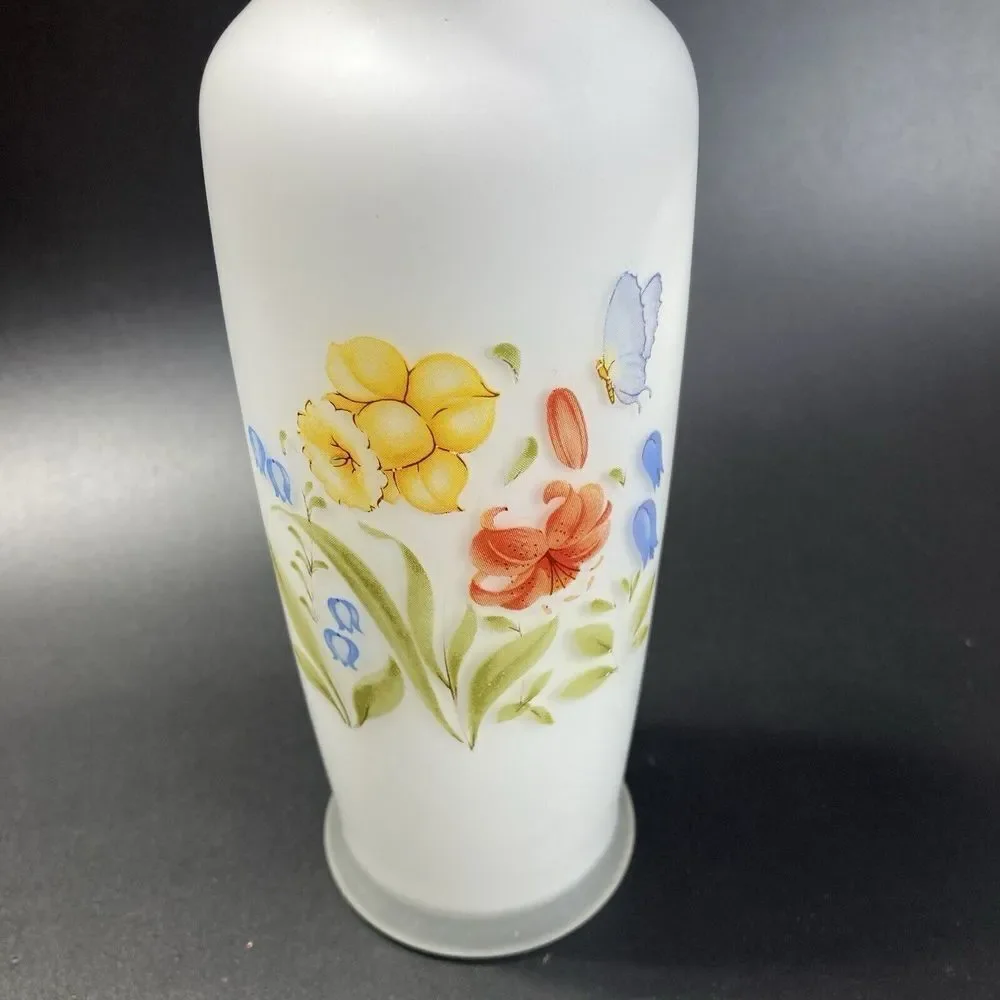 Vintage White Satin Glass Vase Butterfly Flowers Japan  Gold‎ Trim 8